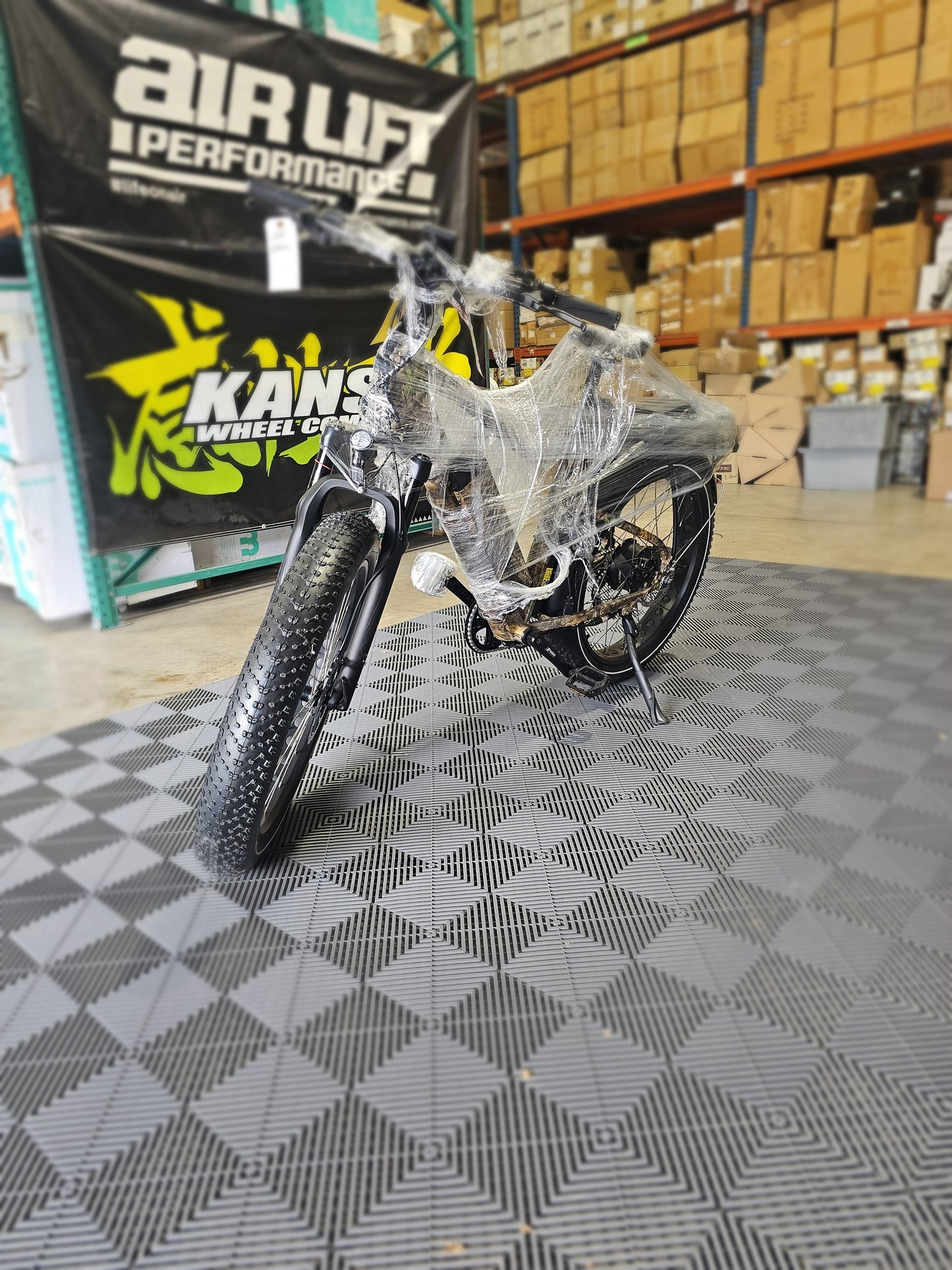 ETTRONE TEMPESTA 1000 E BIKE CAMO (Demo bikes)