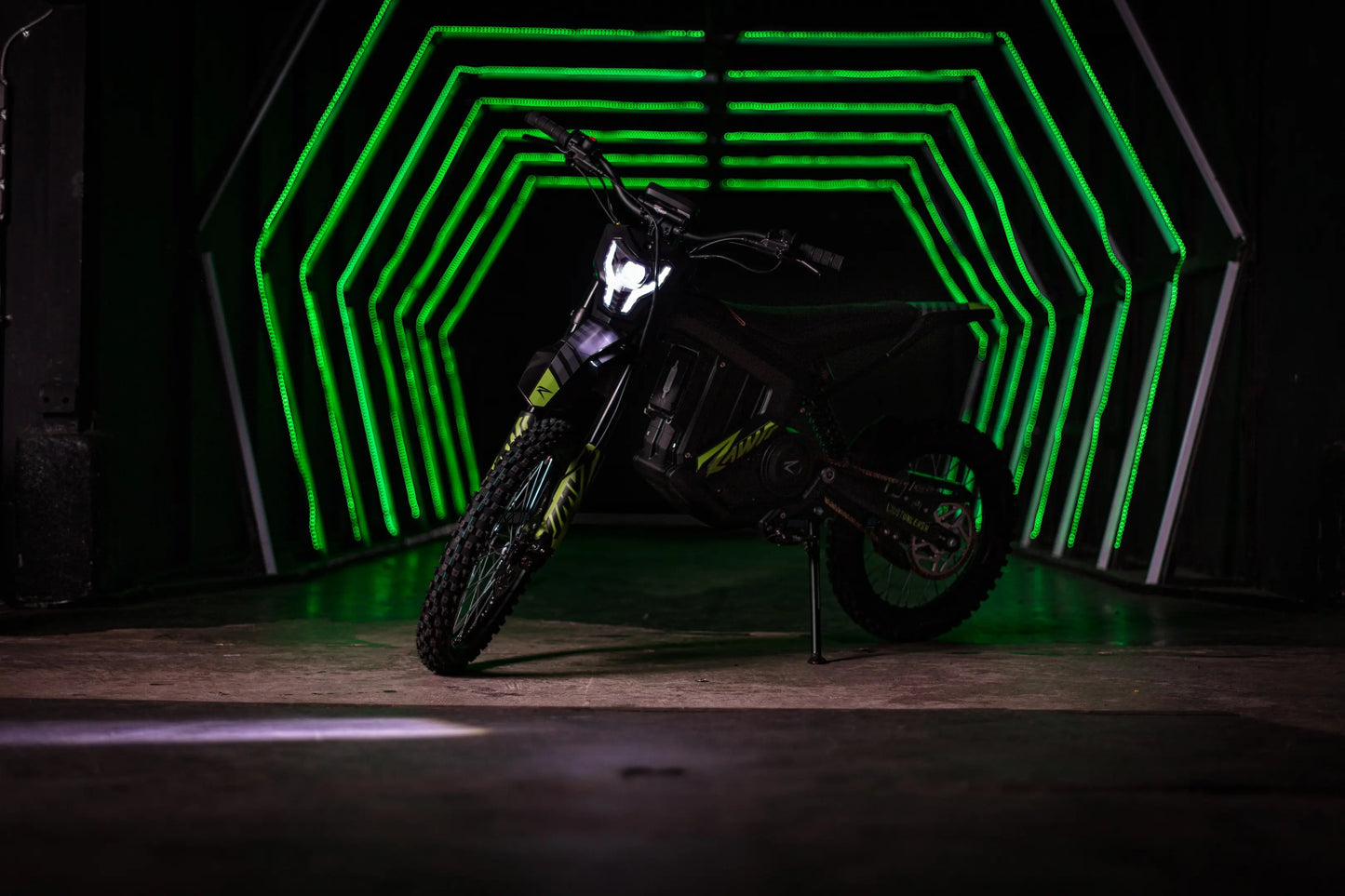 Rawrr Mantis X 72V Electric Dirt Bike